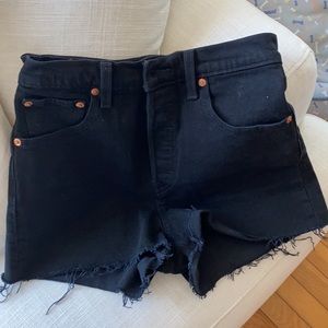 Levi’s black high waisted shorts